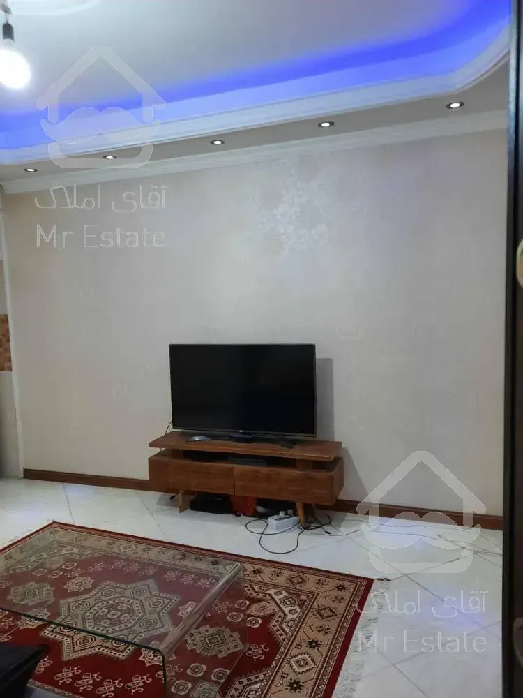 آپارتمان ۴۰ متری ۱ خواب،وام دار،قابل رهن،سال ۹۵،لوکیشن هاشمی