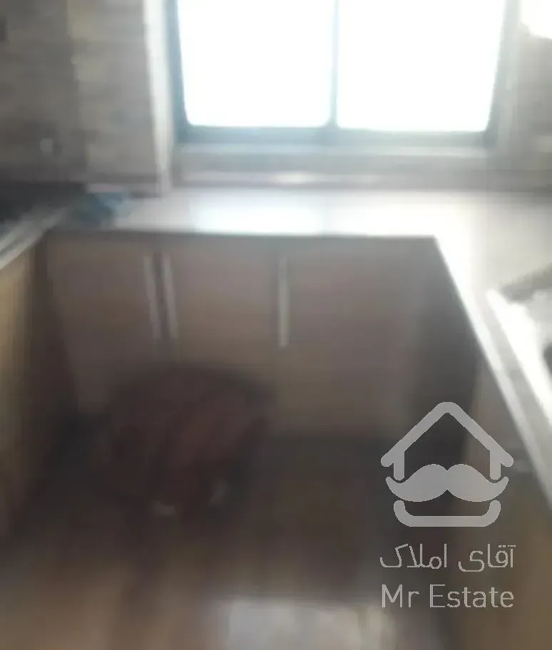 72متر.بالاترپل سیدخندان. طبقه اول