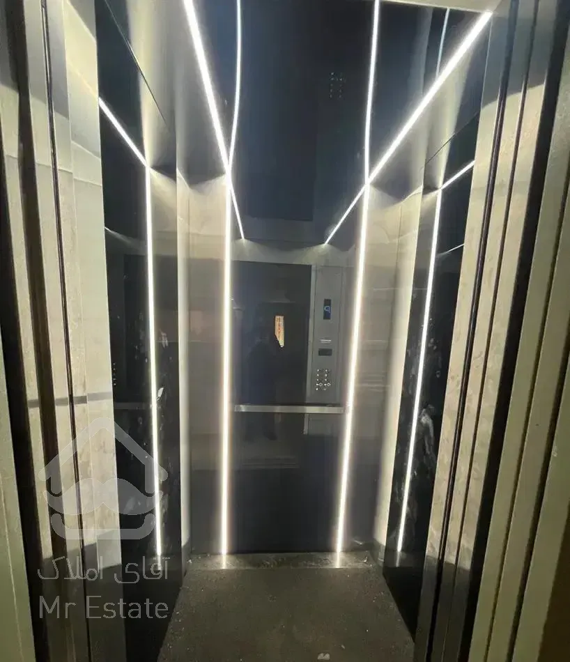 ۷۶ متر دو خوابه نقشه مربع