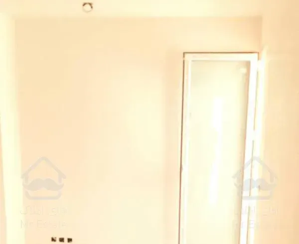 آپارتمان ۱۰۲متری فاز۴ مهرشهر خیابان ۵۱۰  خام