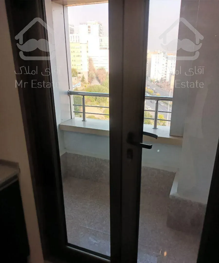 ۶۸ ۵ متر  یک خوابه   ویوی    کاملا ضد زلزله