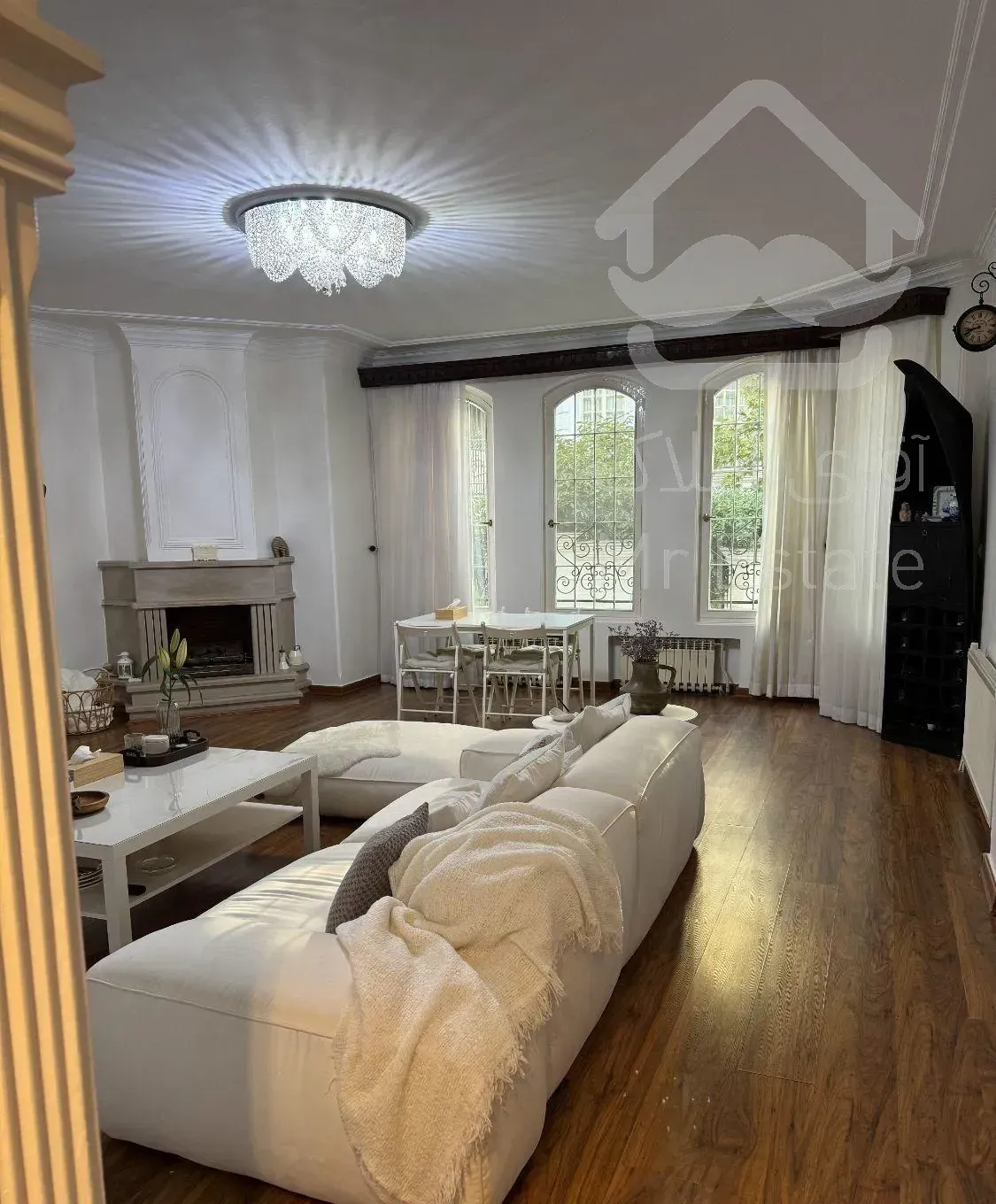 ۱۵۰متر/۳خواب/ونک/تک برگ