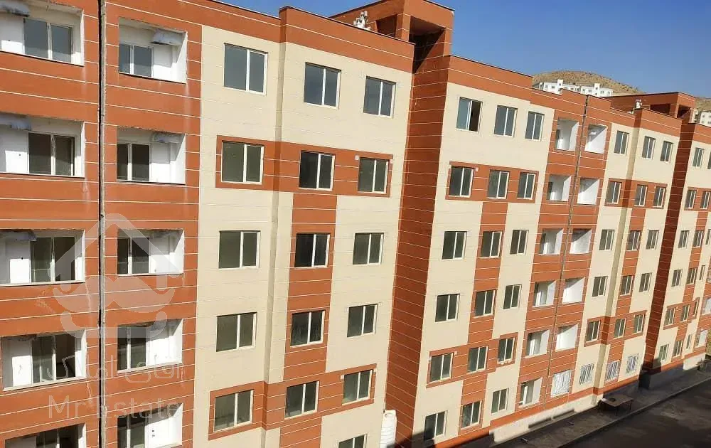 فاز۹ * ۸۴ متر ، کلید ، فول*