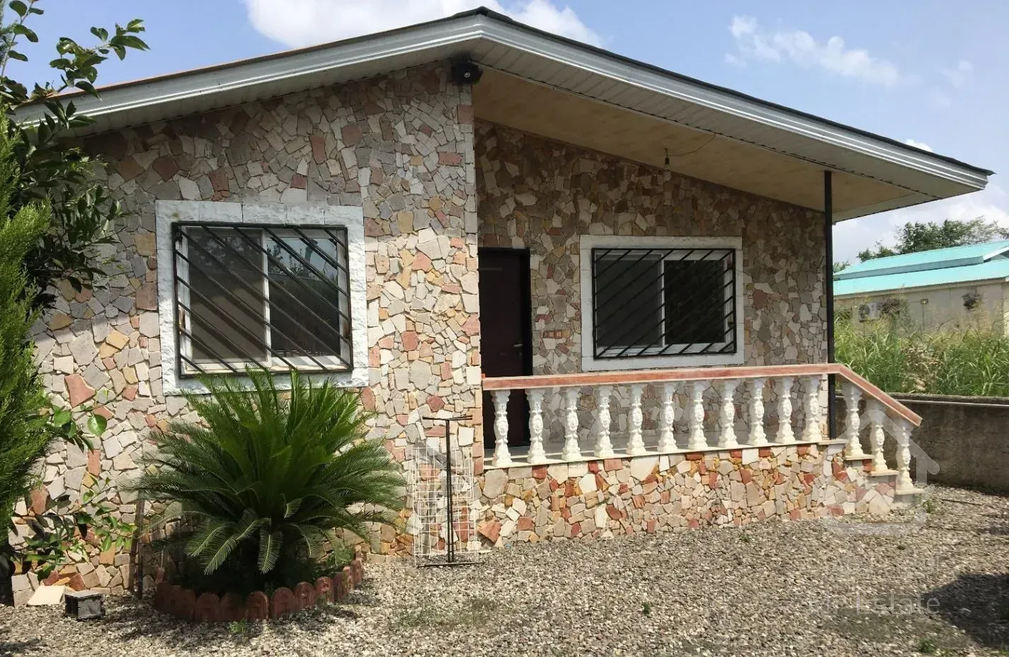 رهن کامل ویلا شهرکی با نگهبانی ۲۴ ساعته