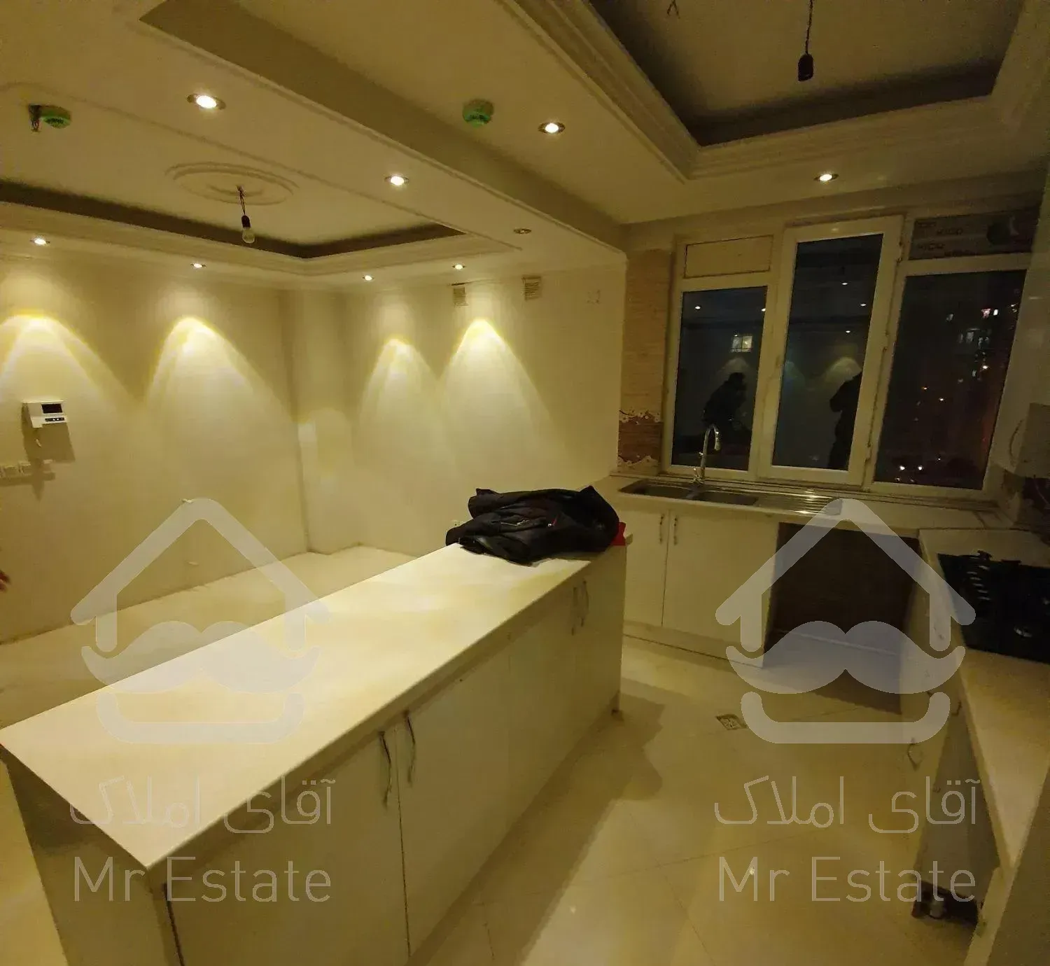 واحد نوساز شیک ۶۵ متر تکخواب