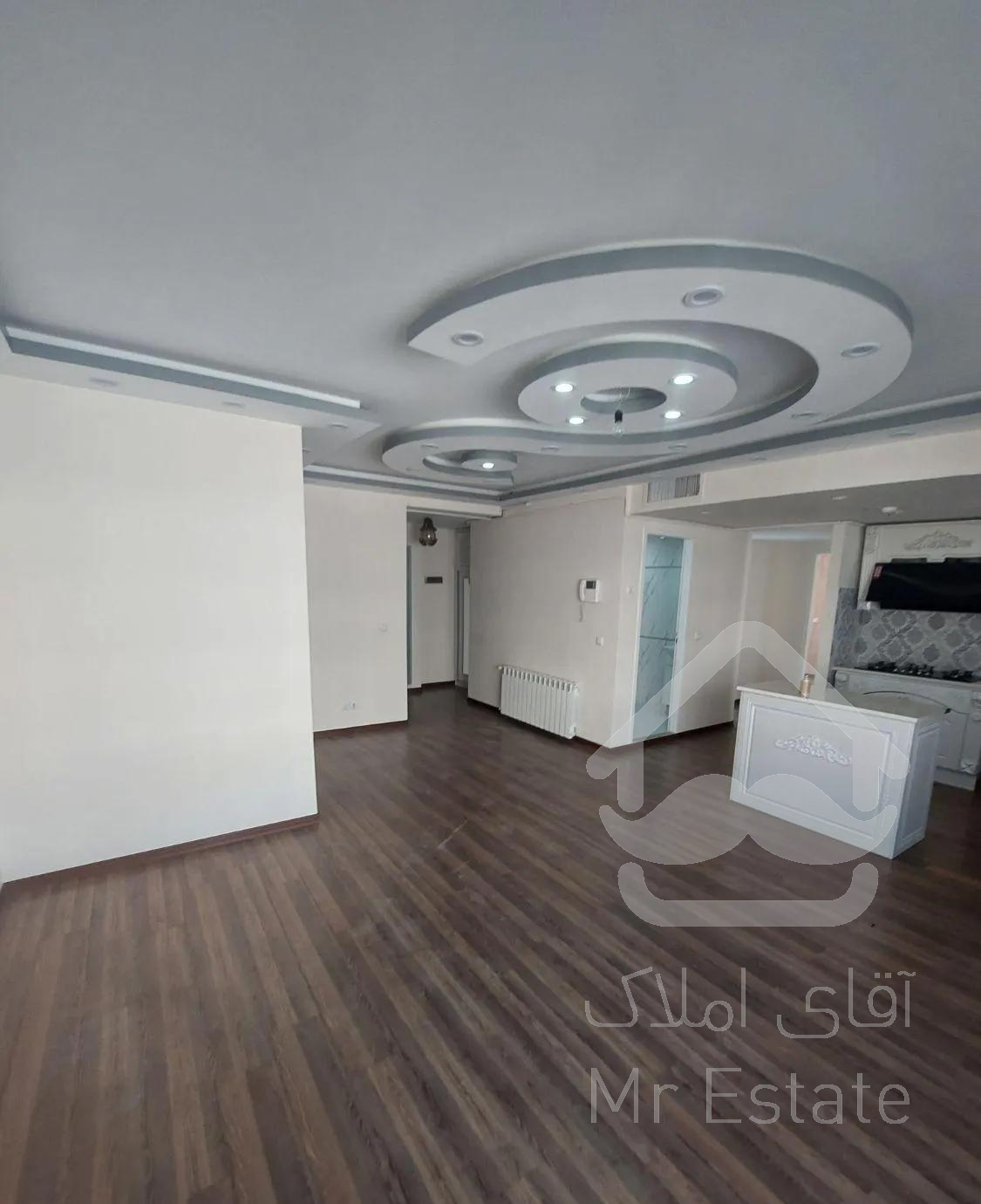 آپارتمان ۸۰ متری فاز۳