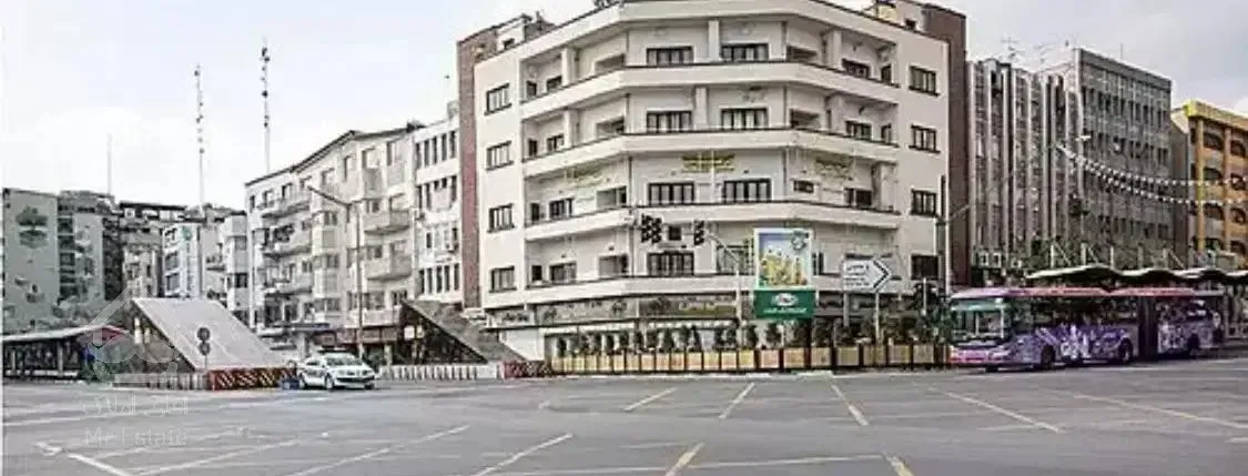 ۴۲ متر ولیعصر زیر قیمت منطقه