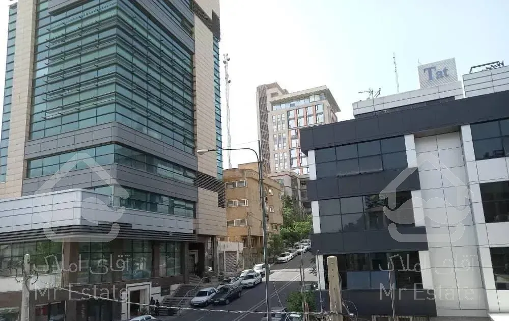 آپارتمان خوش نقشه 107متری