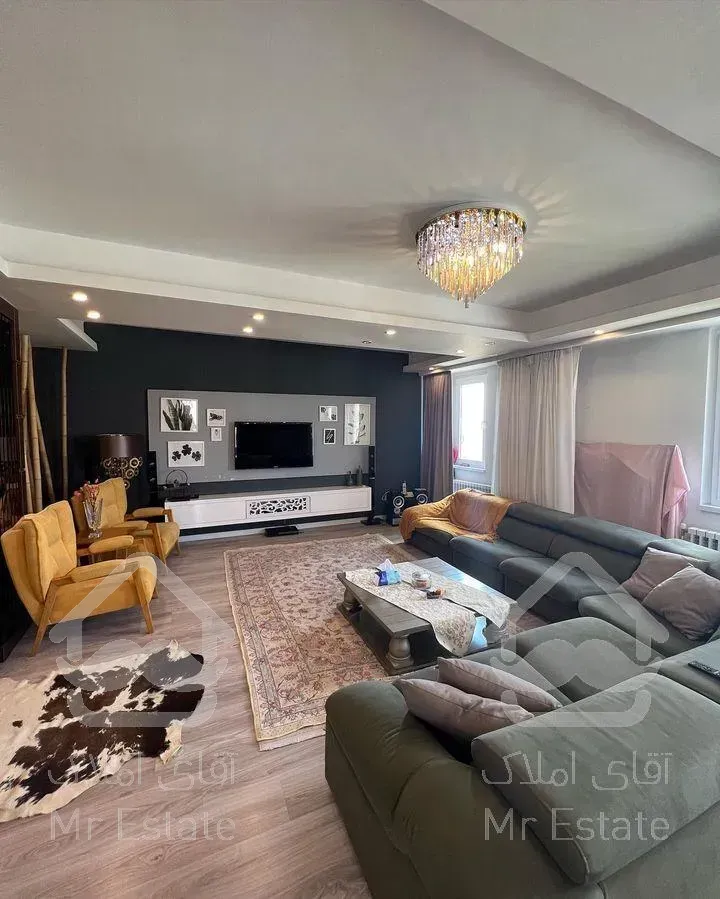 واحد ۱۲۸متری/نوساز/چیتگر