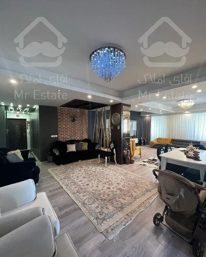 واحد ۱۲۸متری/نوساز/چیتگر