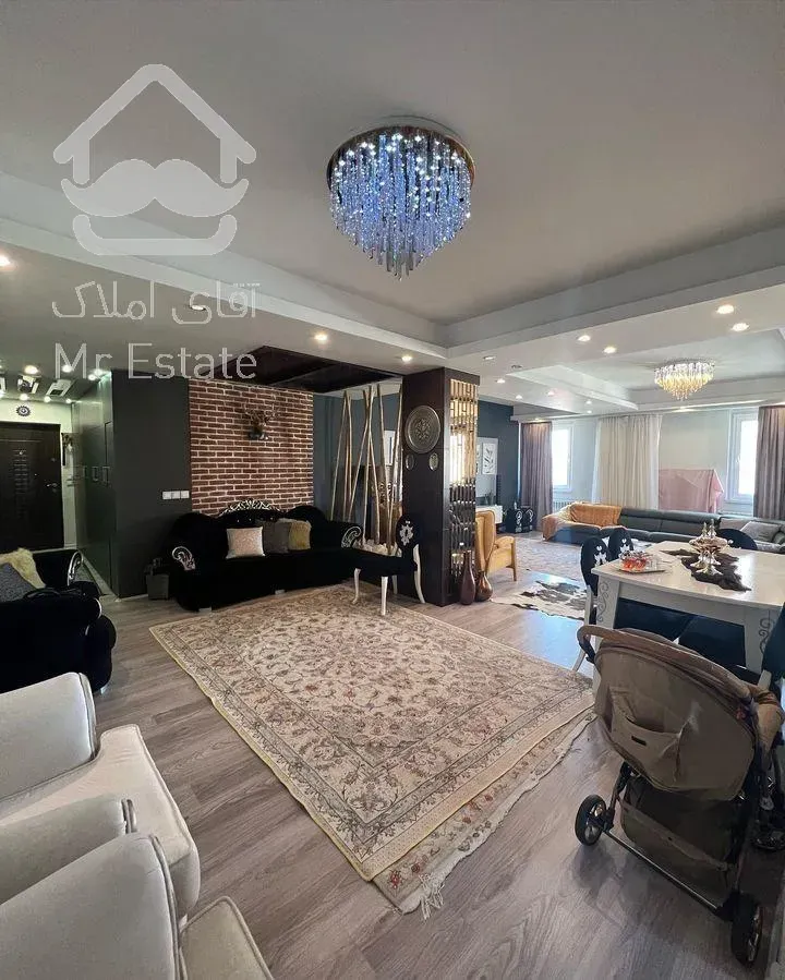 واحد ۱۲۸متری/نوساز/چیتگر