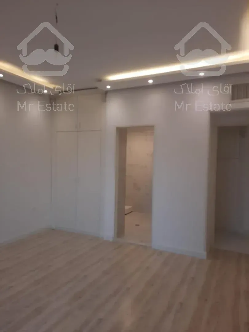 رهن و اجاره 210 متری دیباجی