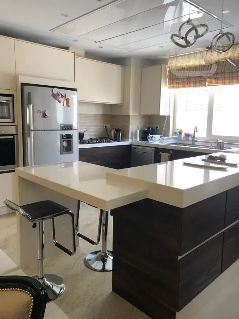 فروش 130 متری قبا