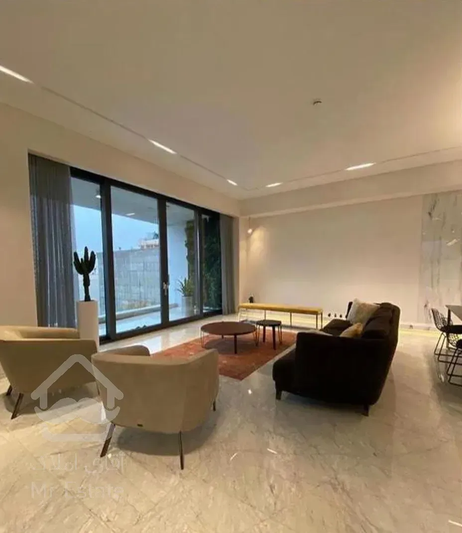 اجاره 200 متری دیباجی