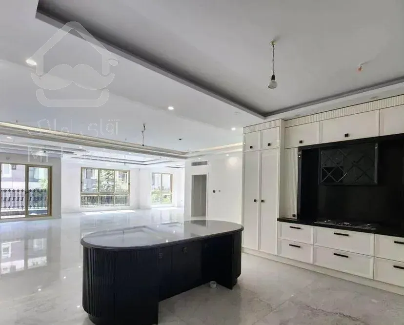 سجاد بزرگمهر ۱۹۰متر+۹۰متر حیاط اختصاصی درب مجزا