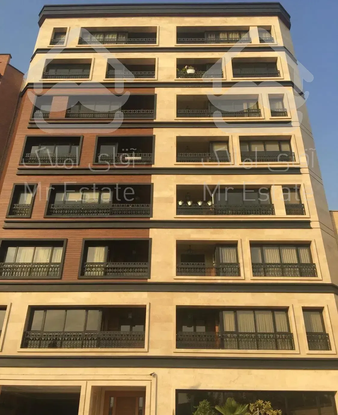 پونک شهرک نفت*۱۲۲متر*۲پارکینگ سندی*