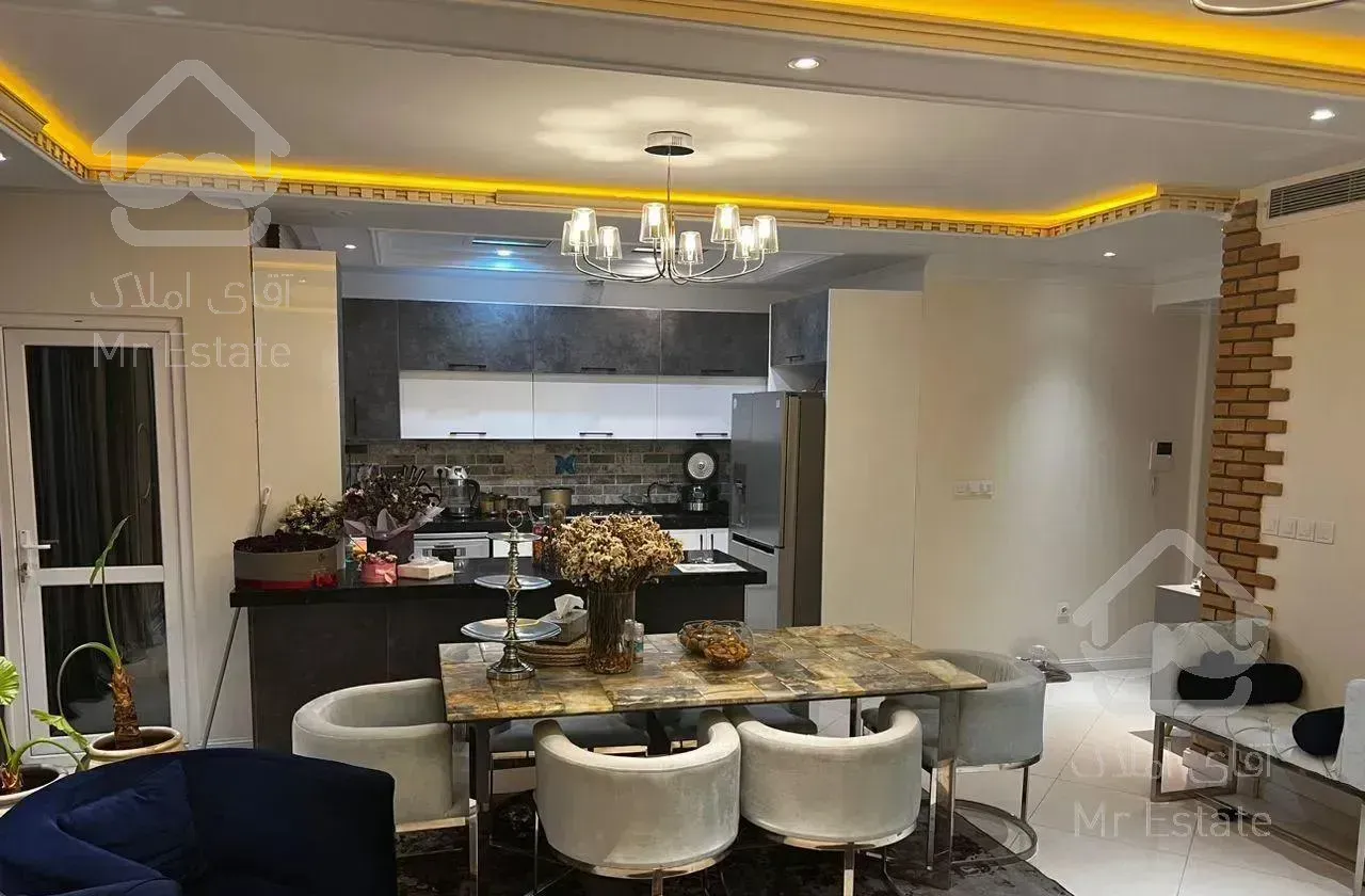 115متر/تک واحد/نوساز/فول/خیابان پهن