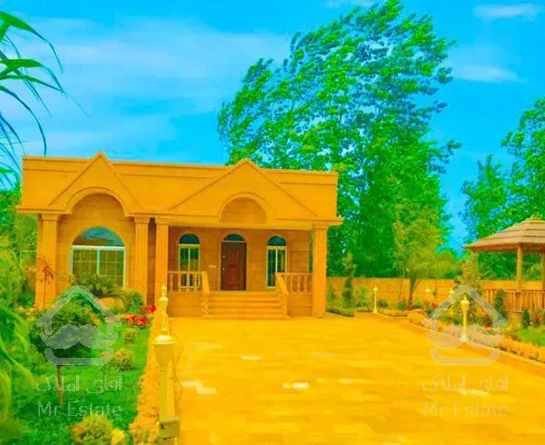 1000متر ویلایی 300بنا استخرتو باتصفیه