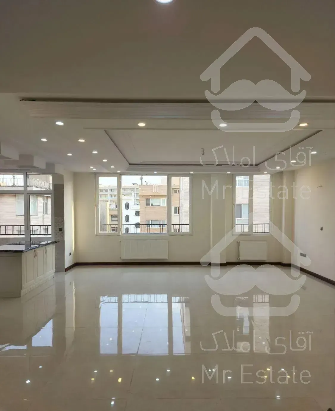 ۱۴۵متر اطراف پارک   ‌ساختمان  سال ۱۴۰۱