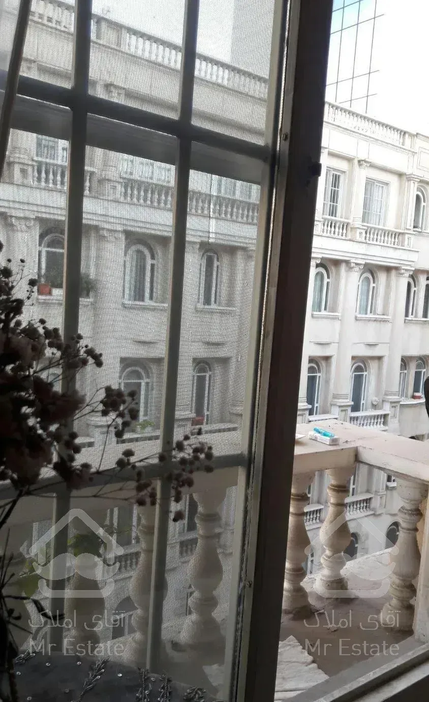 آپارتمان ۱۰۵ متر ۲  خوابه، مبله (حصاری)