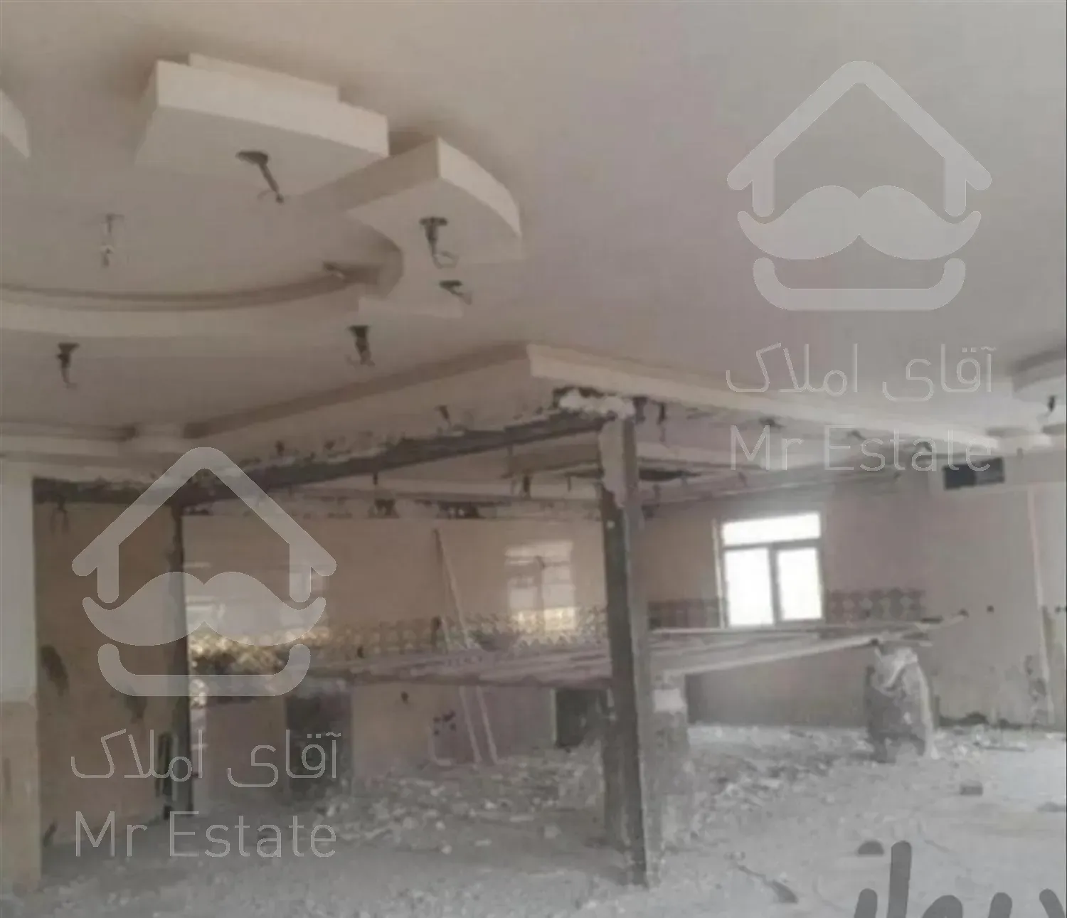 گچ کار گچکاری لکه گیری خورده کاری حتی یک متر...