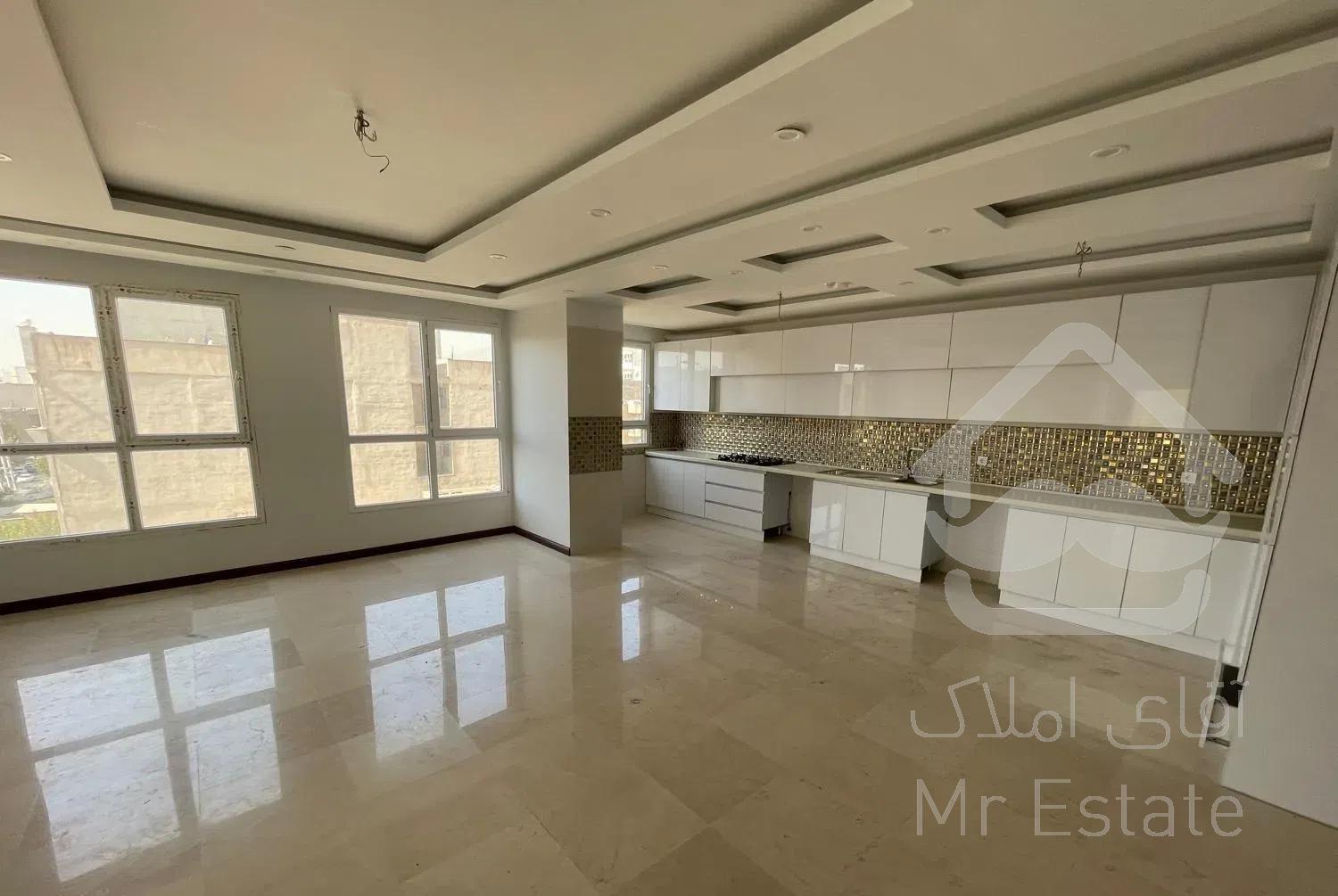 ۱۰۸ متر/ ۲ خواب/ غرق نور/ ورزی شمالی