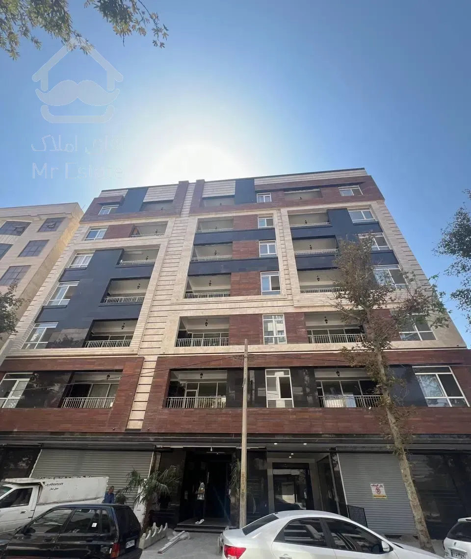 ۱۳۰ متر دوکله/ویو ابدی /نوساز/پارکینگ وانباری