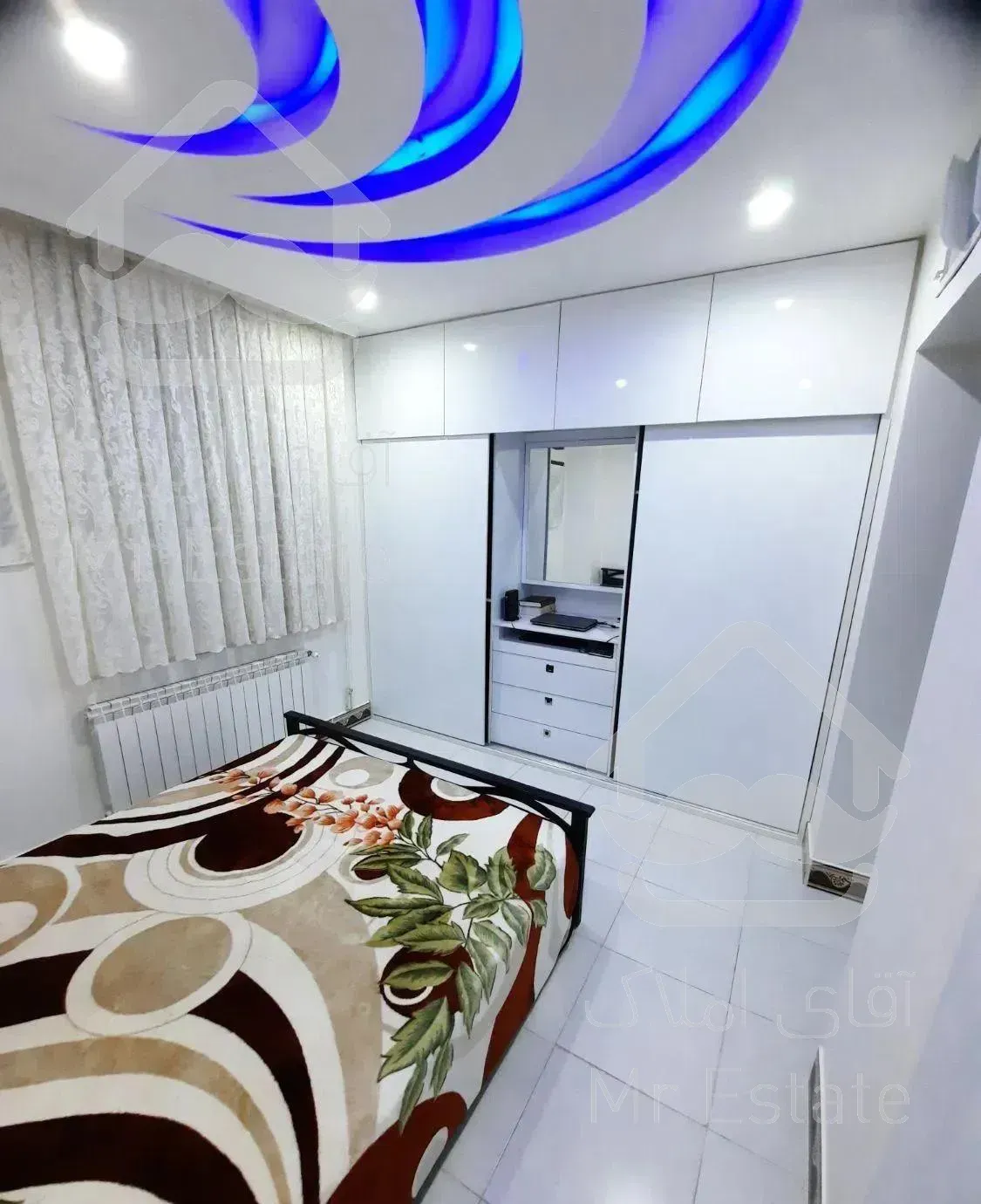 بوستان ۸۶ متری