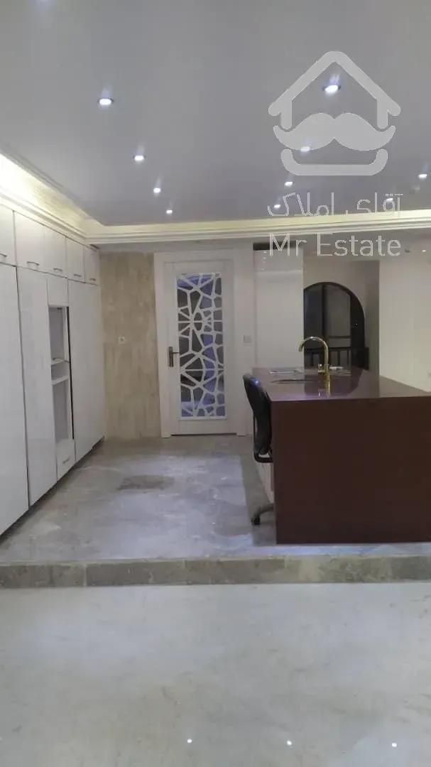 رهن و اجاره آپارتمان ۲۰۰ متری ۳ خوابه آجودانیه