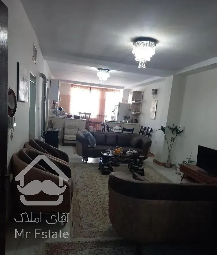 آپارتمان 90 متر شیک وخوش نقشه واقع در خ میثم 2