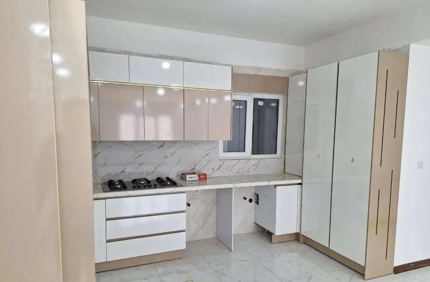 واحد 102 مترطبقه دوم شیک و فول شرایط* خرید خوب ***