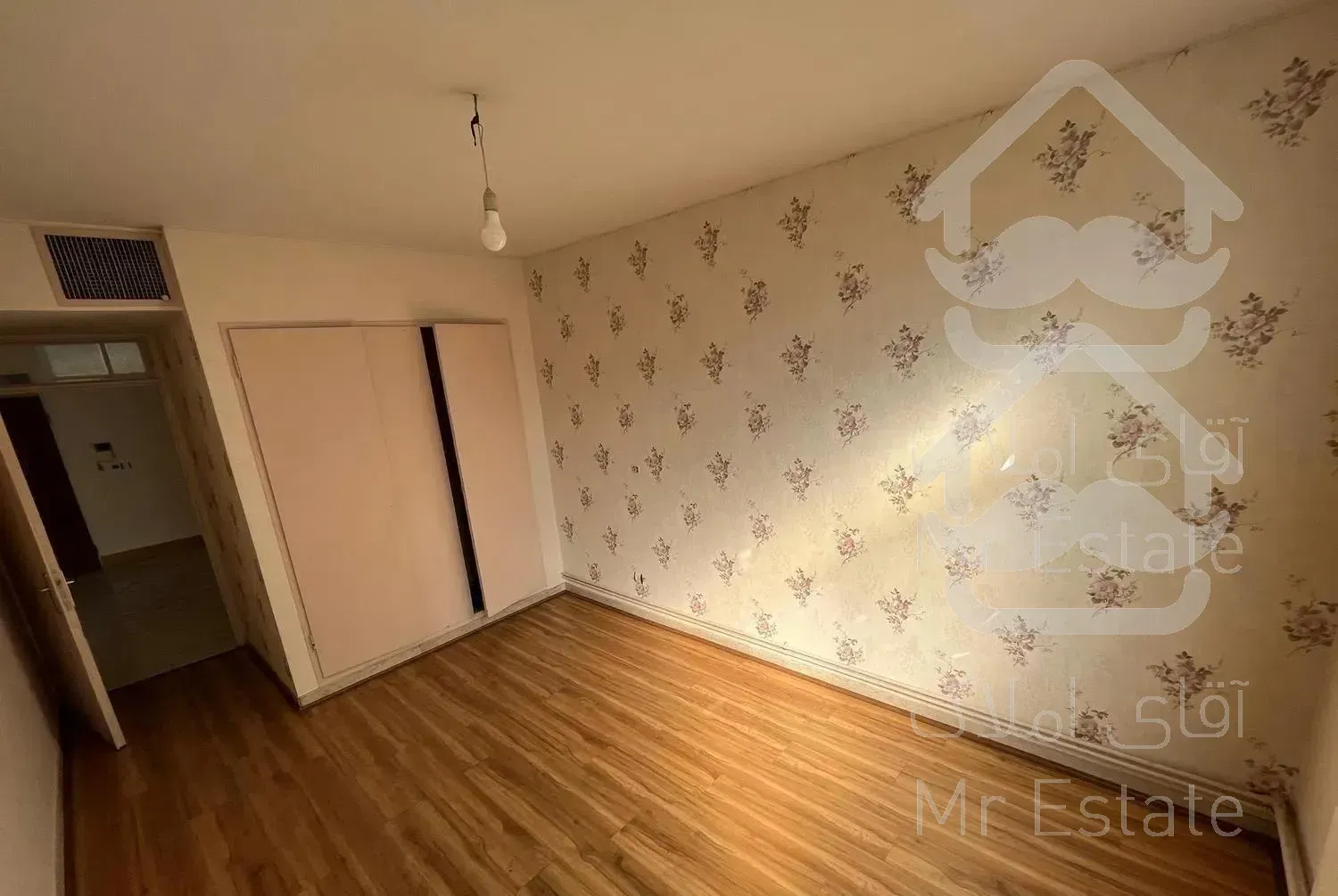 ۱۱۰متـر ۲خـوابه طبـقه‌دوم +پارکـینگ