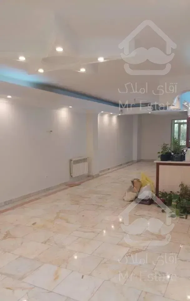 آپارتمان ۱۱۰ متری  خ ۱۵۴ شرقی بین تیرانداز و اول