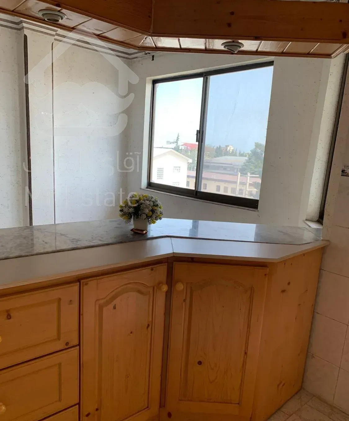 آپارتمان 100 متری محوطه کاخ زیر قیمت منطقه