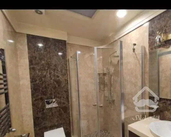 بلوارآزادگان ۲۵۰متر ۴خواب کلیدنخورده