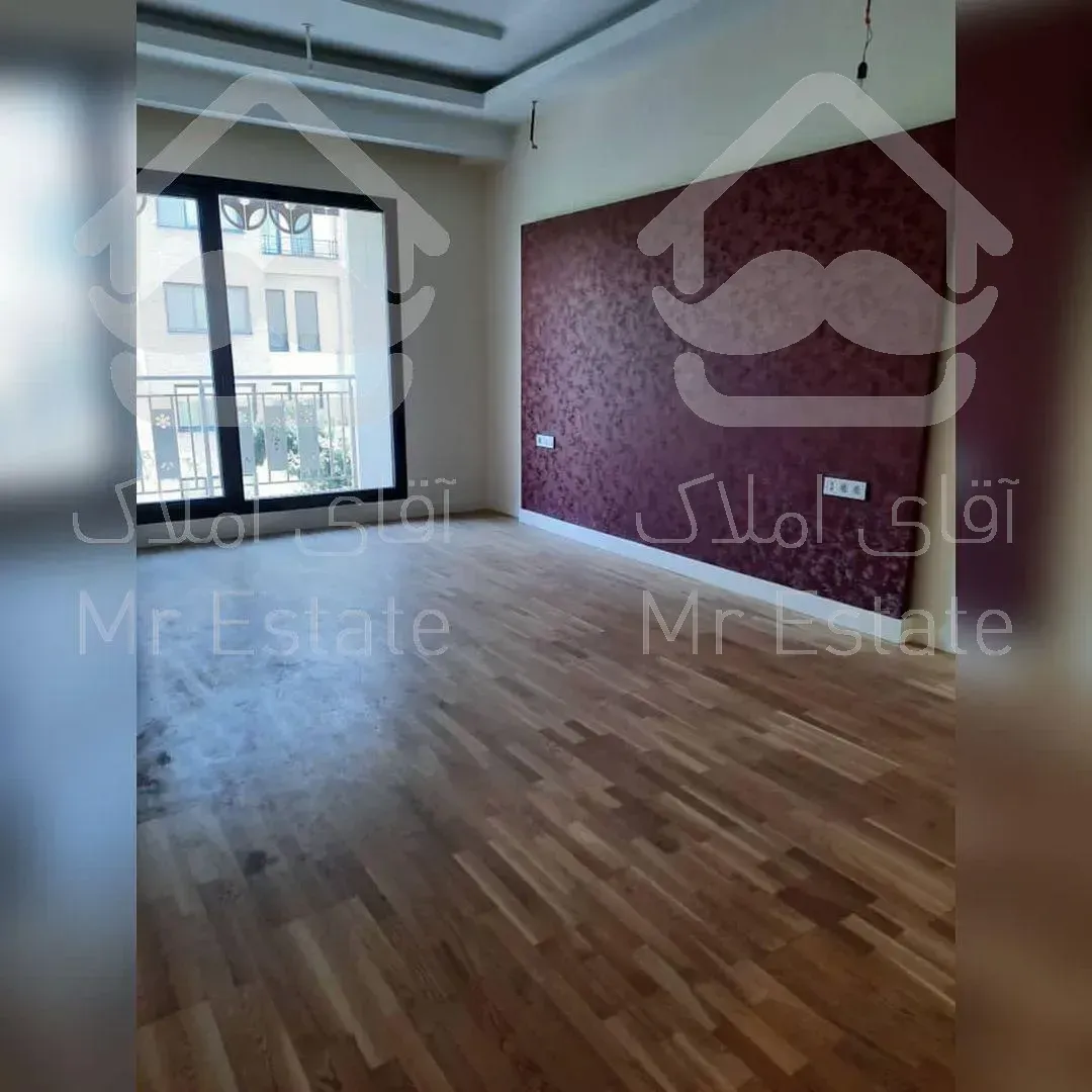 خرید آپارتمان تکواحدی در داراباد لوکیشن خوب ۲۵۰ متر