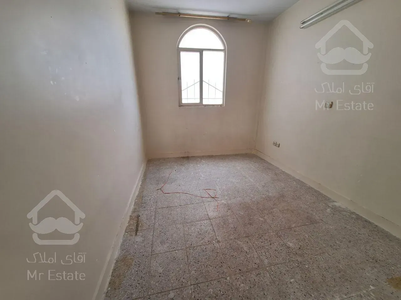 54 متر، چنگروی ک امام زمان، طبقه چهارم