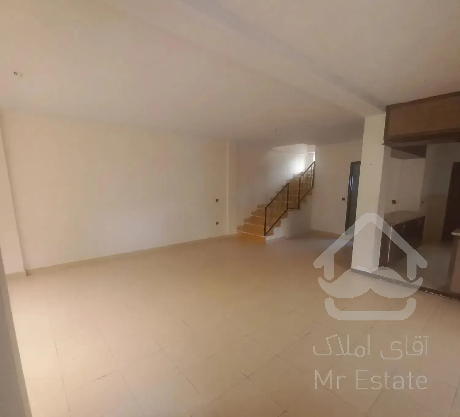 رهن واجاره ویلا شهرکی جنب نمک آبرود