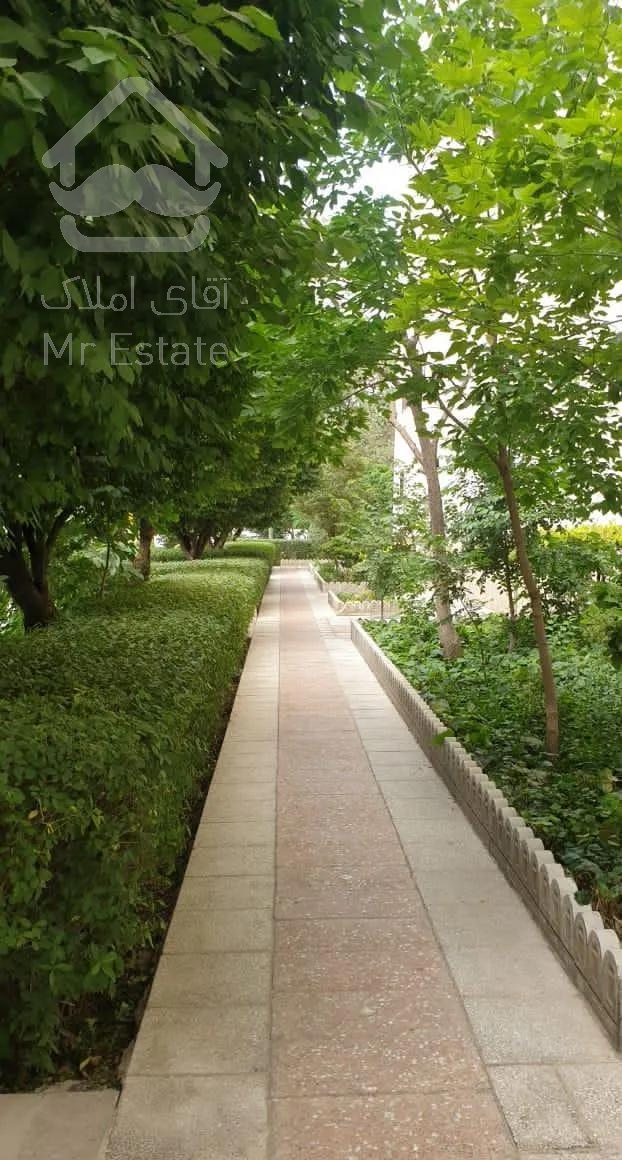 ۱۳۵ متر دو خواب ویو دو طرف جنگل(فول بازسازی شیک)