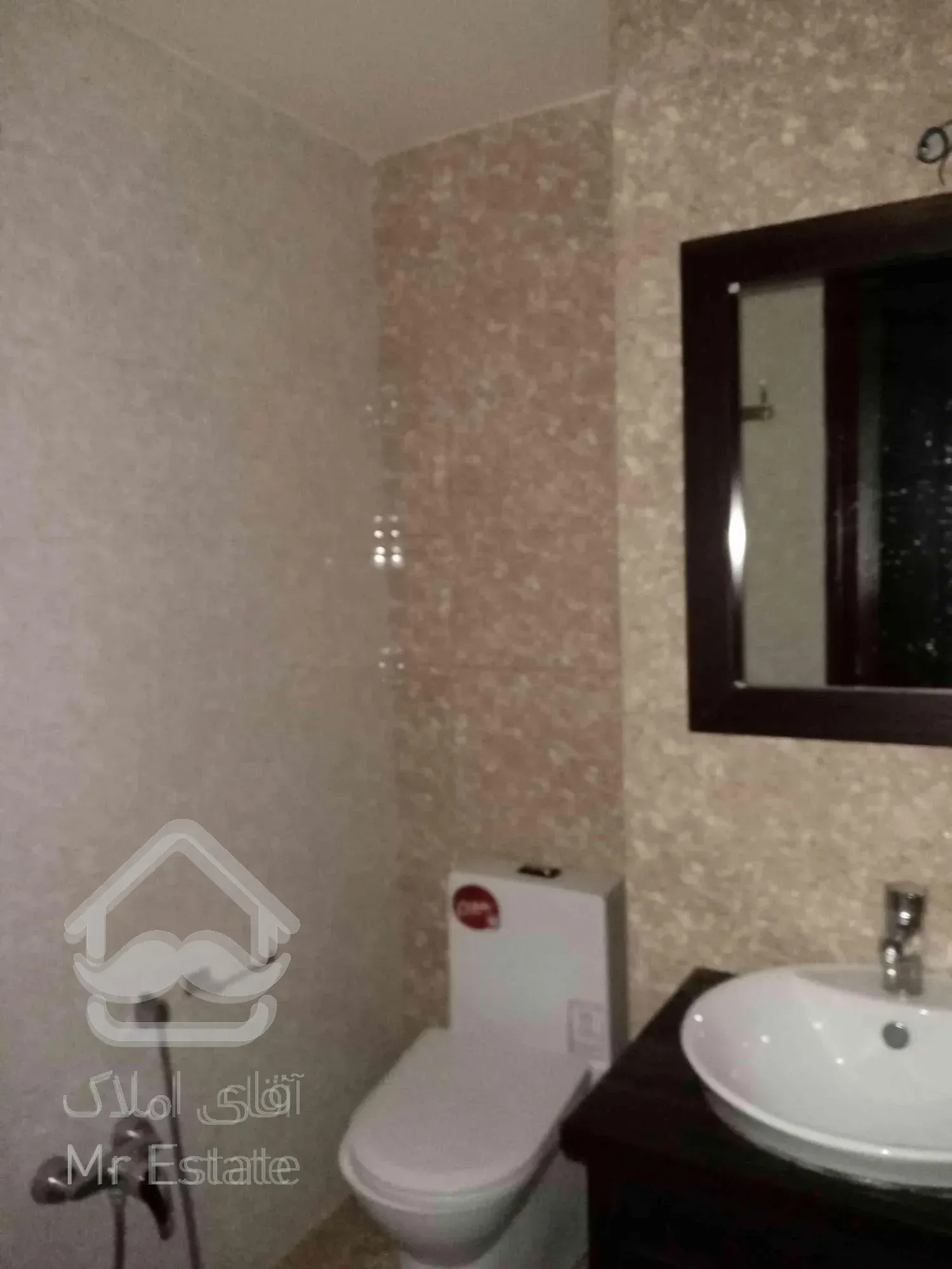 150 متر قیطریه دو پارکینگ فول امکانات