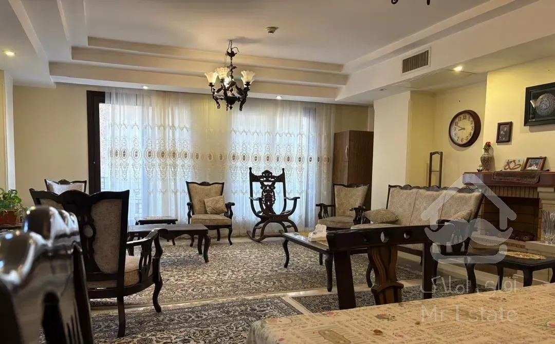 فرمانیه شرقی۱۸۰مترفول نوسازی/آفتابگیر/تراس/خوشنقشه