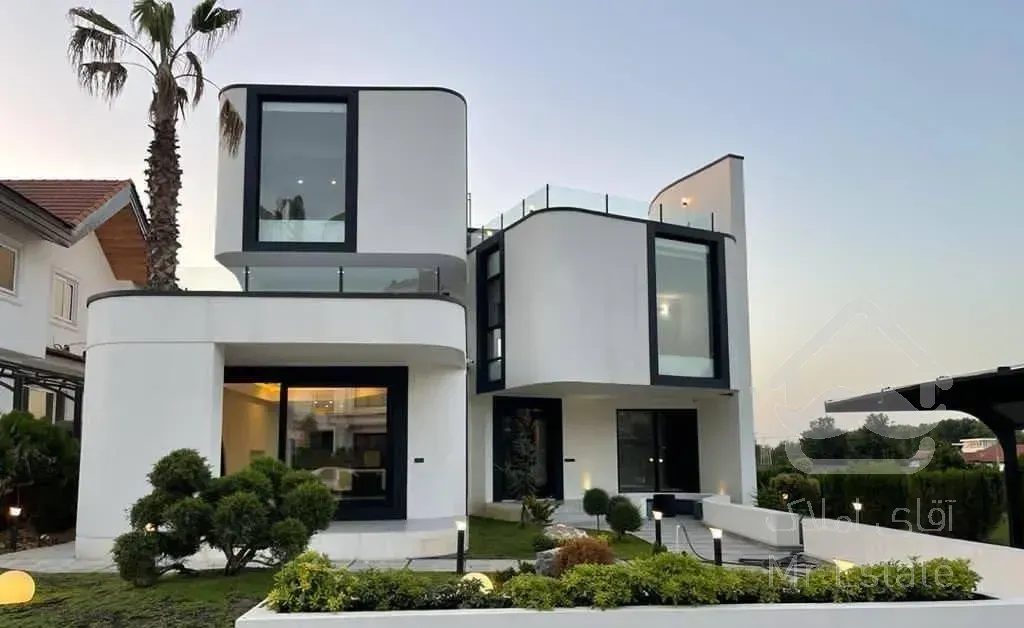 تو پایین نمی‌مونی، چون منظره مال بالاست