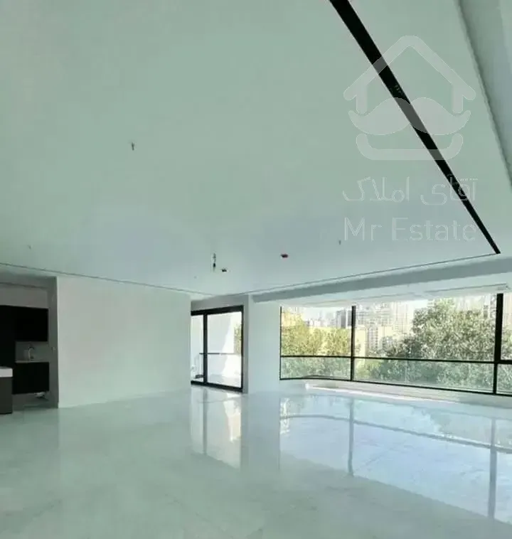 پیشنهاد بی تکرار در منطقه ۲۱۰ متر ۳جهت نور مستقیم