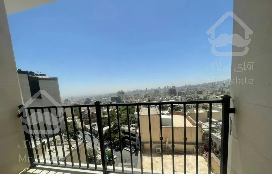 آپارتمان ۱۱۰ متر/ویو کل شهر/طبقات بالا/نیاوران