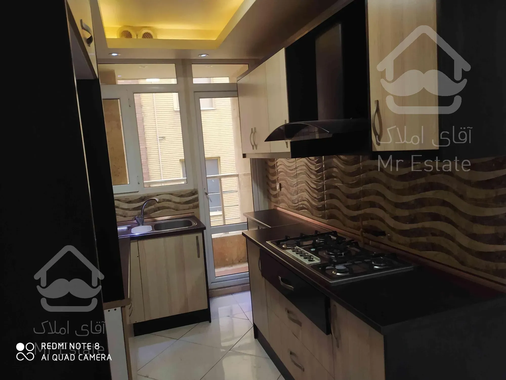 55متر طبقه دوم غرق نور نزدیک مترو