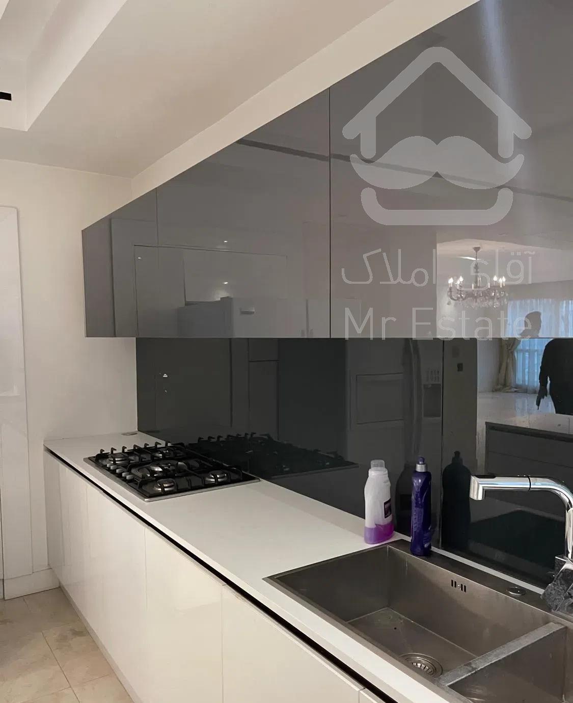 ۱۳۳متر/تک واحد/نیاوران/۲۰مترسوئیت اختصاصی