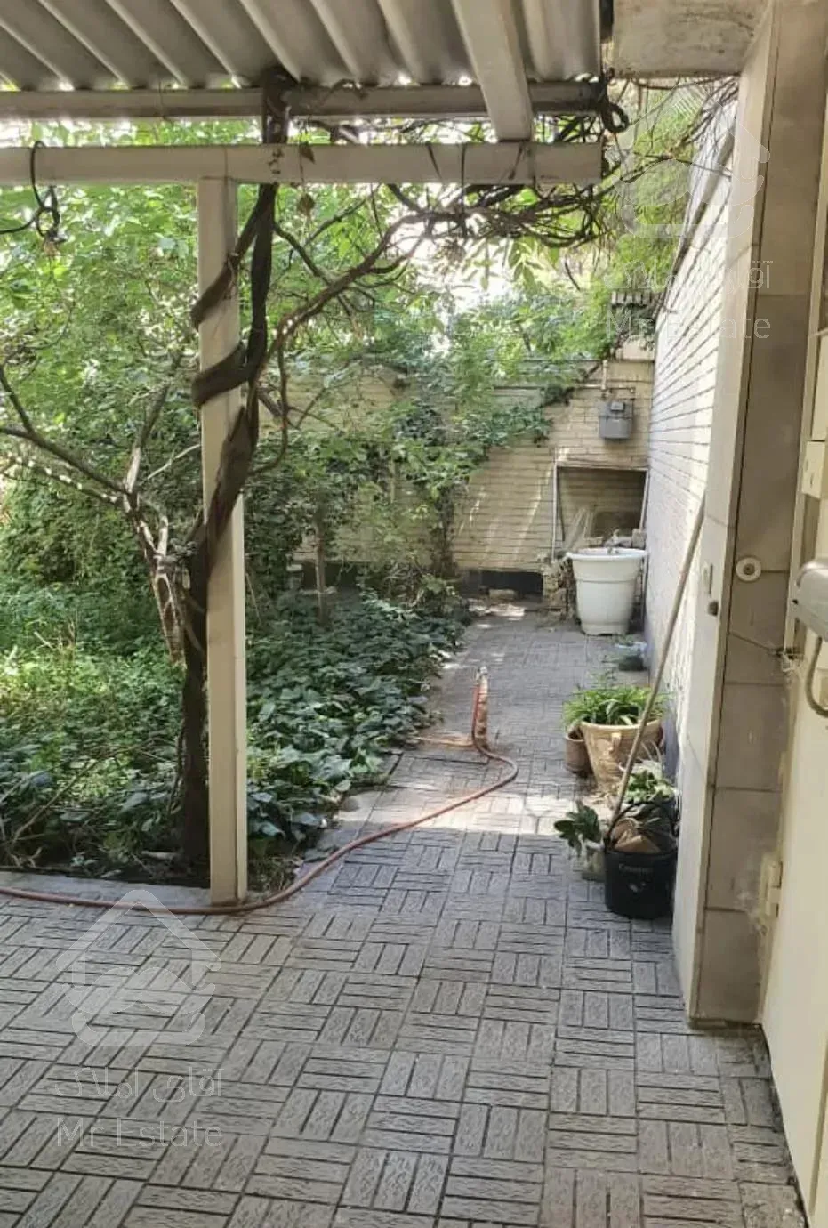 ٦٠٠ متر ویلایی دربست نیلوفر سجاد