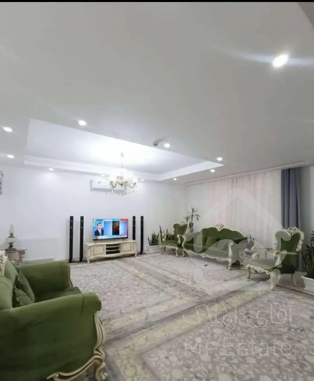 ۸۰ متر واحد فول امکانات با پارکینگ و اسانسور