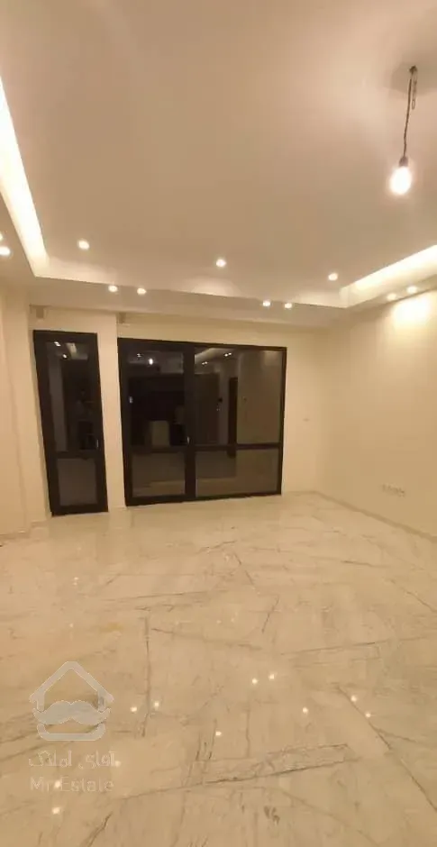 100 متر کردستان نوساز بهترین طبقه