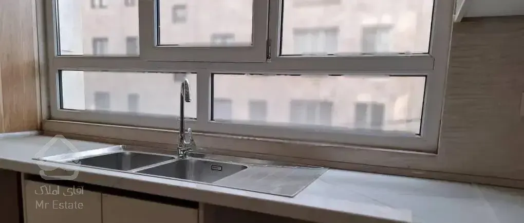 105متر /فول امکانات/دو نبش/ بلوار کشاورز ،